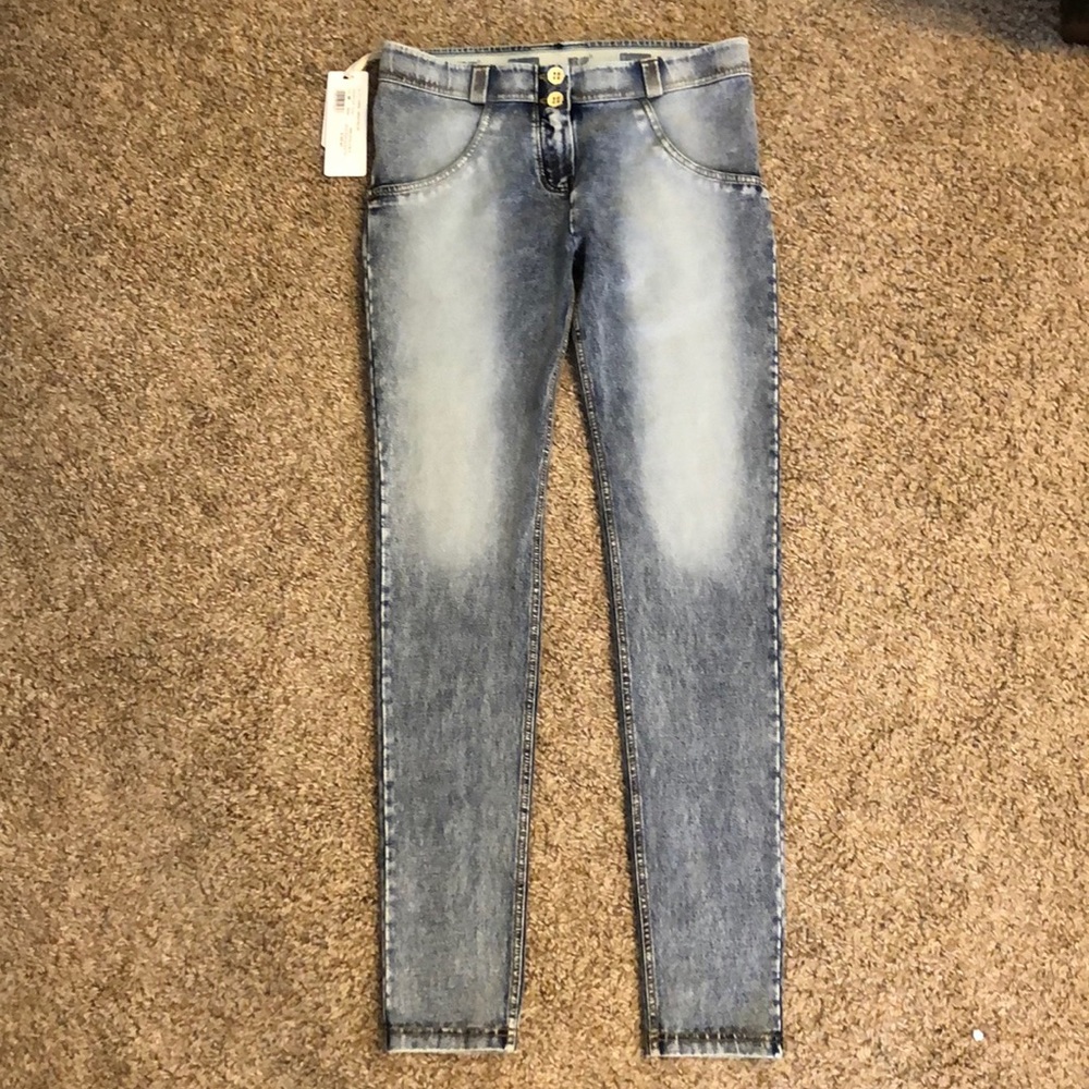 Freddy Blue Stonewashed Denim Regular Rise Skinny Medium, Brand New with Tags